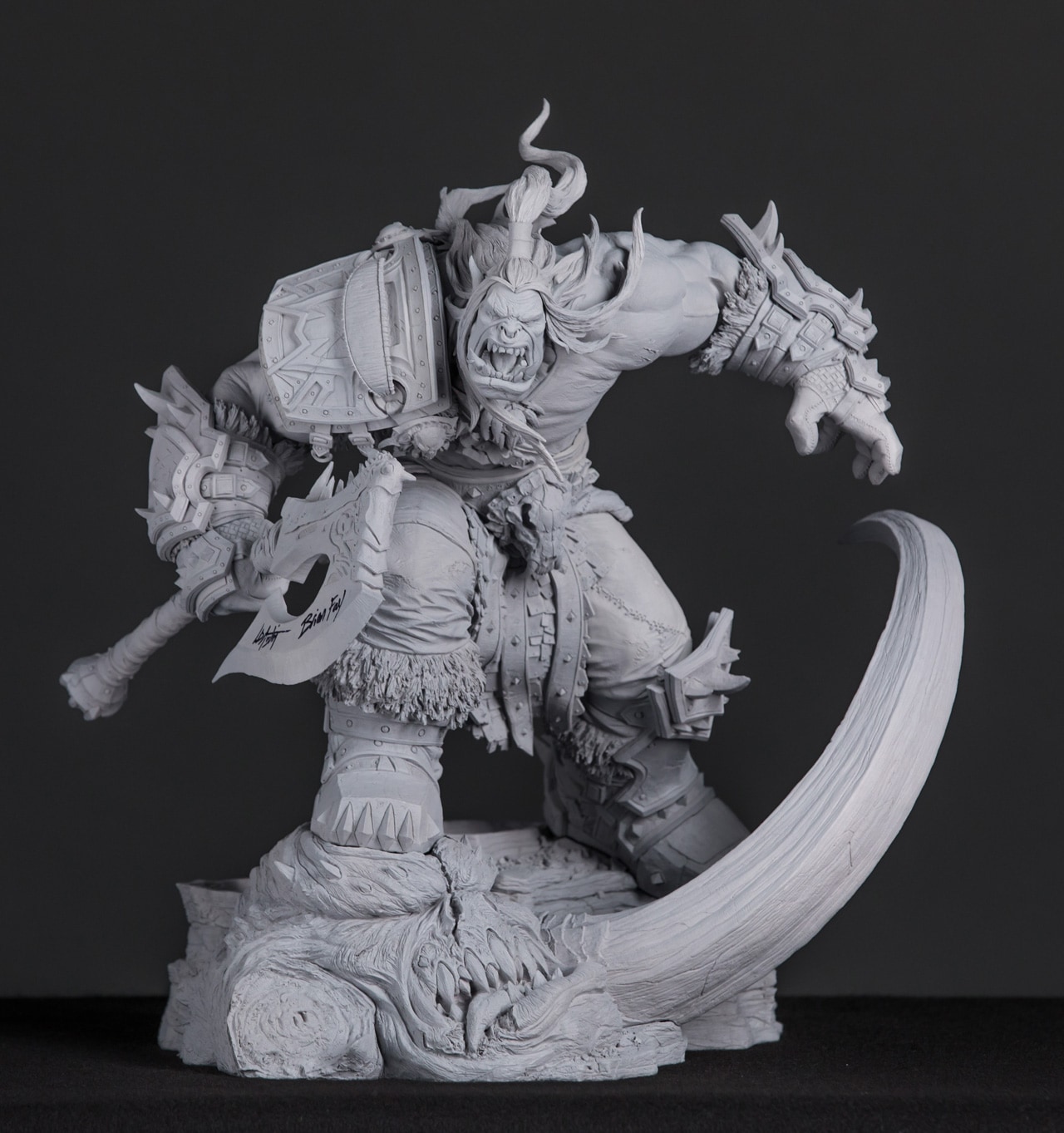 Grommash Hellscream Statue